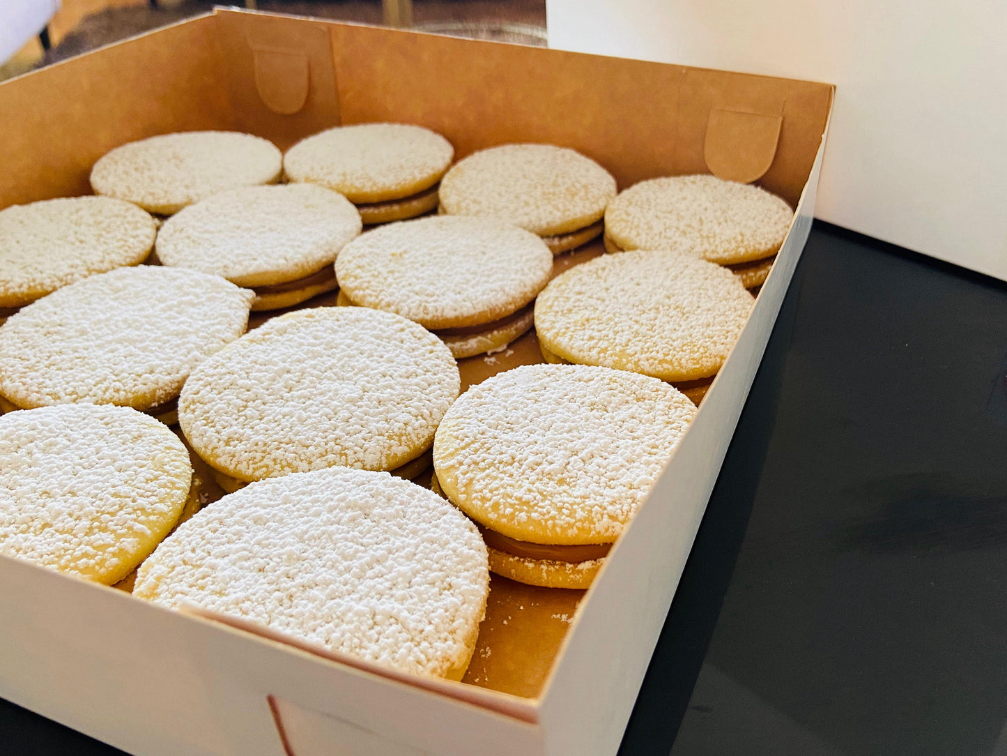Peruvian Alfajores x6